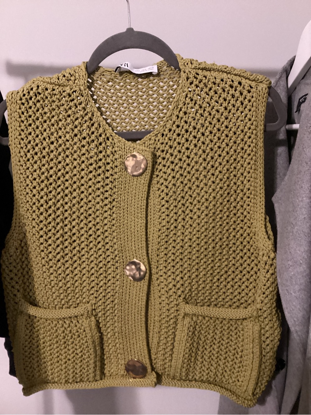 Zara Olive Green Knit Button-Front Sweater Vest